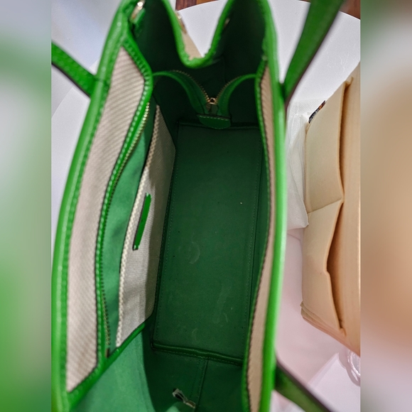 Kate Spade Green Canvas Logo Satchel Crossbody Strap Cherry Charm - Picture 6 of 16
